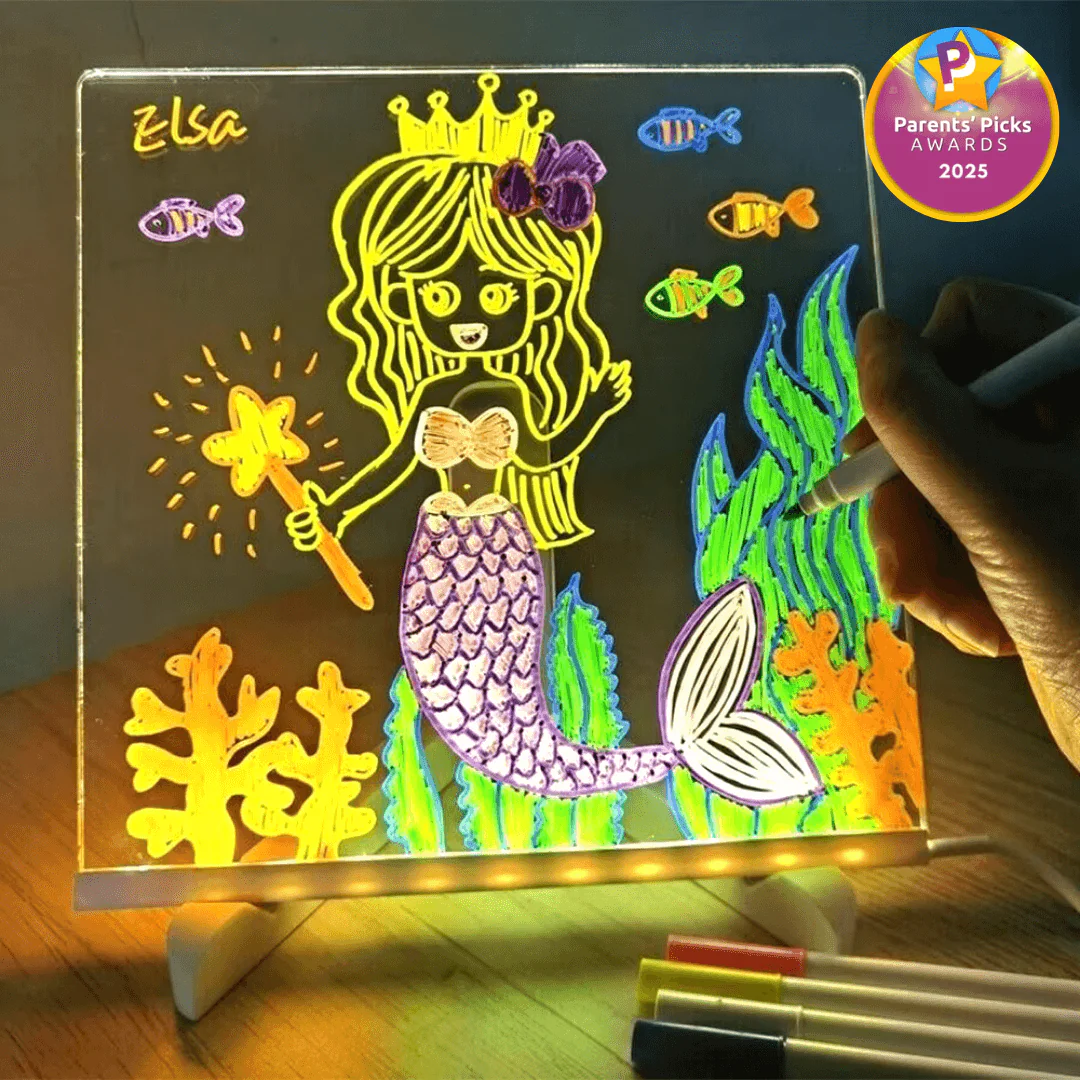 LUXSTRU's LED Drawing Board